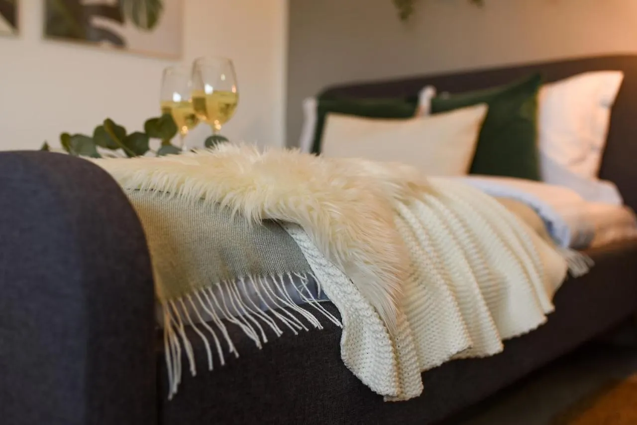 Apartment Read All About It - Stylish Central Studio Bucharest