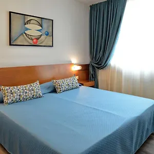 vizitați hotelul