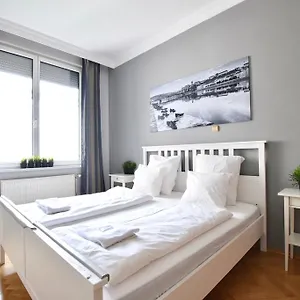 vizitați hotelul